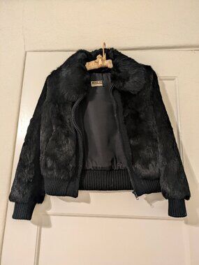 SMALL 80s DINO RICCO BLACK RABBIT BOMBER STYLE JACKET
